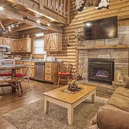 Вилла Pigeon Forge Perch Экстерьер фото