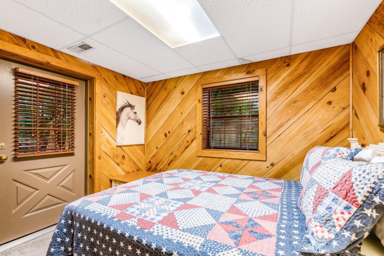 Вилла Pigeon Forge Perch Экстерьер фото